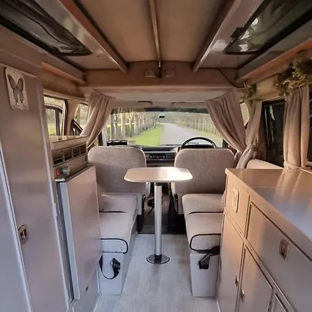 Vintage Camper Hire Campingplatz *